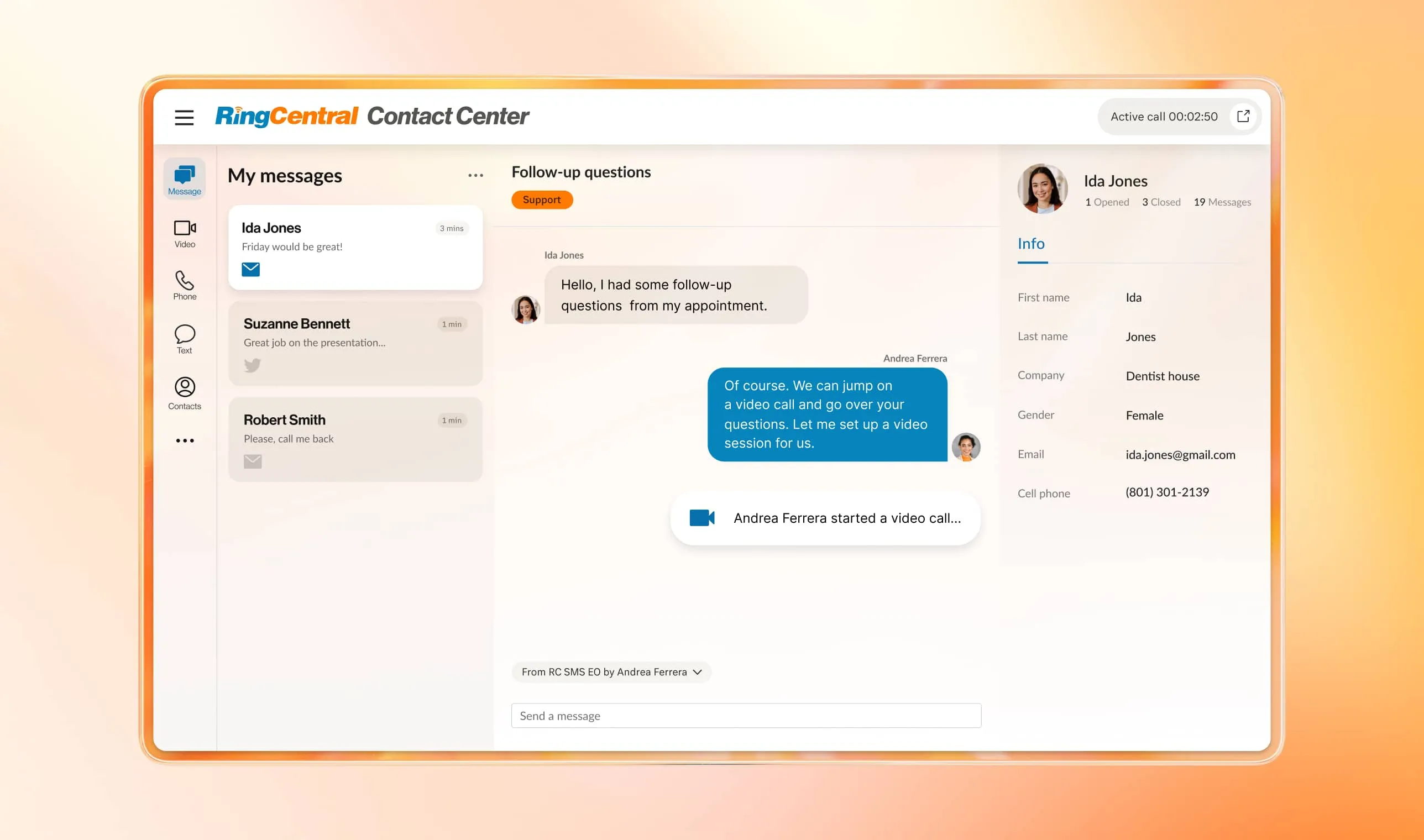 Image illustrant l'interface de RingCentral Centre de Contact sur un ordinateur